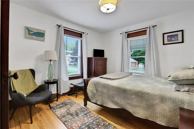 185 E Chester St, House other with 3 bedrooms, 2 bathrooms and 1 parking in Kingston NY | Image 12