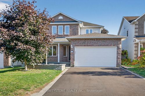 11 Whalings Cir, Stittsville, ON, K2S1S4 | Card Image
