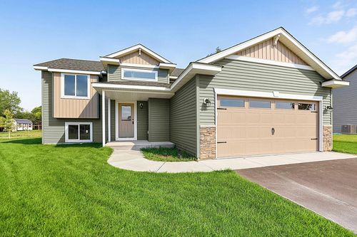 2865 11th Ave Ne, Sauk Rapids, MN, 56379-7402 | Card Image