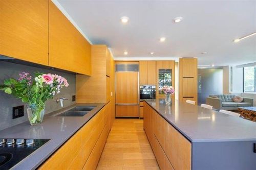 203-2167 Bellevue Ave, West Vancouver, BC, V7V1C2 | Card Image