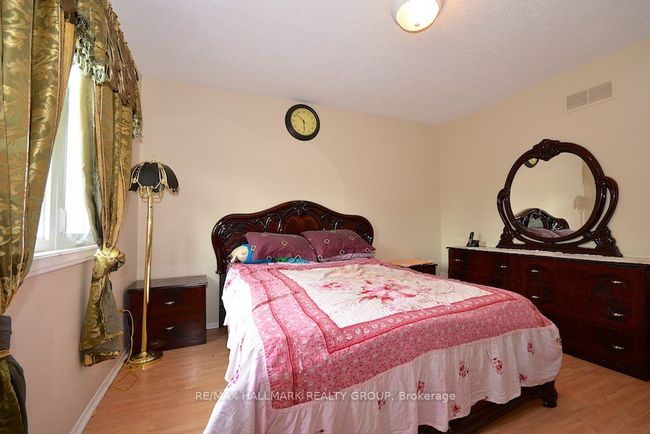 42 Saddle Cres, House other with 3 bedrooms, 4 bathrooms and 2 parking in Ottawa ON | Image 20