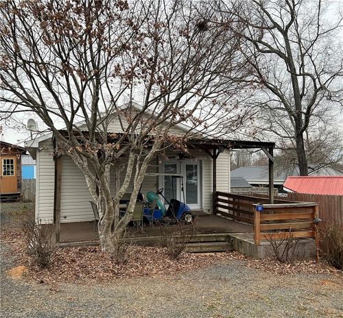 a95-111 Hide-A-Way Trl, Mount Gilead, NC, 27306 | Card Image