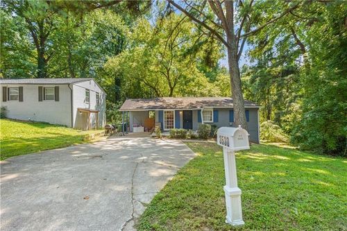 3530 Fairlane Dr Nw, Atlanta, GA, 30331-1516 | Card Image