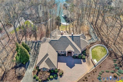 20 Waverly Ct, Moneta, VA, 24121-3359 | Card Image