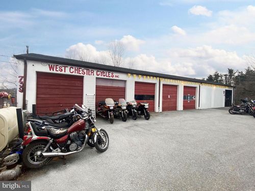 739 Downingtown Pike, WEST CHESTER, PA, 19380-1972 | Card Image