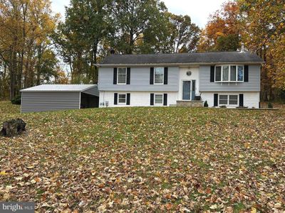 677 Frontier Drive, House other with 5 bedrooms, 2 bathrooms and null parking in BUNKER HILL WV | Image 1