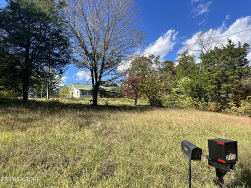 215 Longfield Rd, Rocky Top, TN, 37769-2816 | Card Image