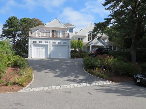 236 Glenneagle Dr, Mashpee, MA, 02649-4121 | Card Image