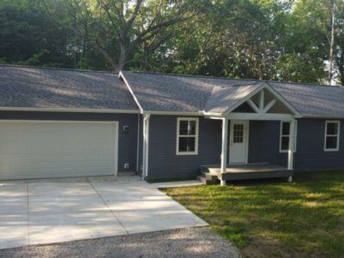 817 Sandow Rd, Midland, MI, 48640-5027 | Card Image