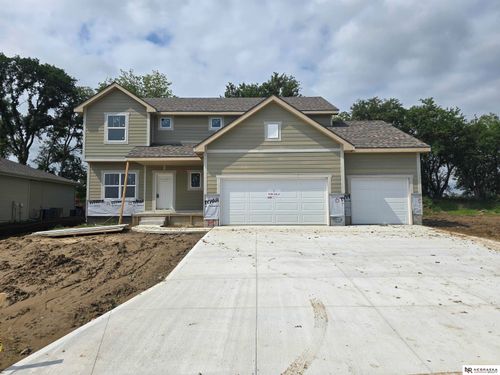 17652 Potter St, Bennington, NE, 68007-1256 | Card Image