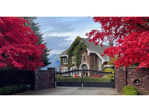 8504 Huckleberry Place, Chilliwack, BC, V2R4A3 | Card Image