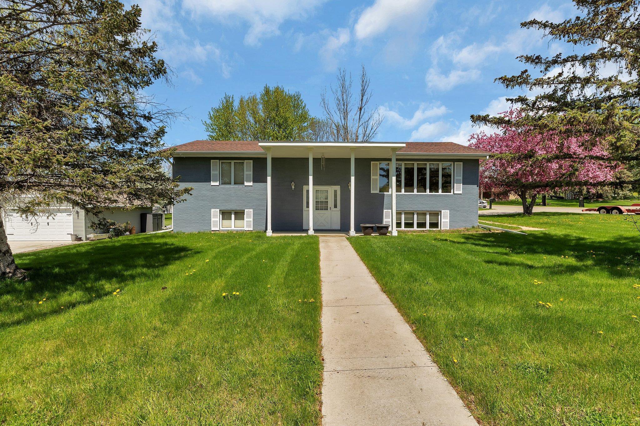 5th St, Glenwood, MN 56334
