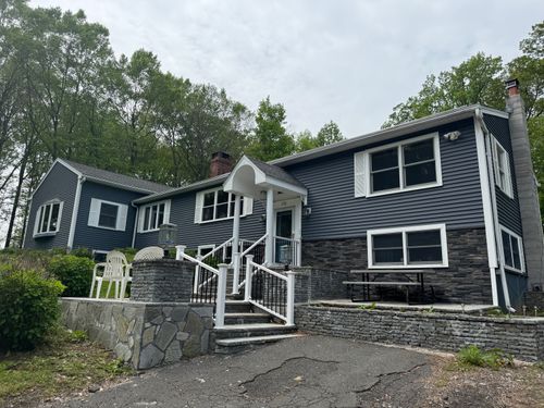 1731 Marion Rd, Cheshire, CT, 06410-1124 | Card Image