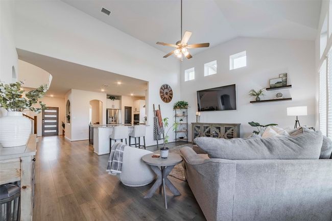 Spacious | Image 8