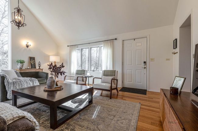 7707 River Dr, House other with 2 bedrooms, 2 bathrooms and 5 parking in Spring Grove IL | Image 4