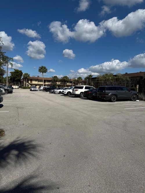 108-402 Lakeside Dr, Margate, FL, 33063-7616 | Card Image