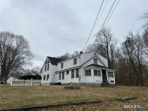 17 Comstock Ave, Uncasville, CT, 06382-2603 | Card Image