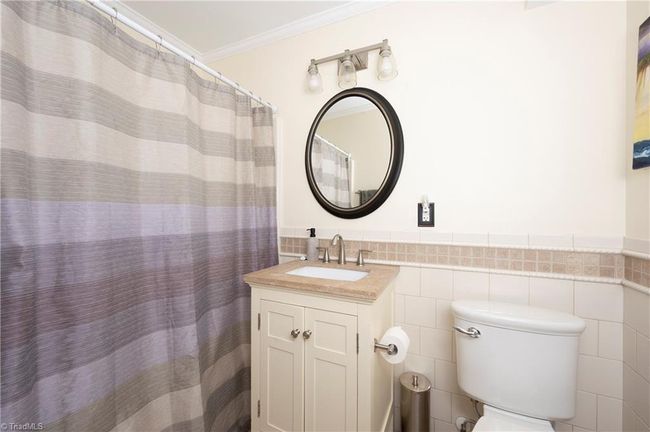 Basement full bath | Image 37