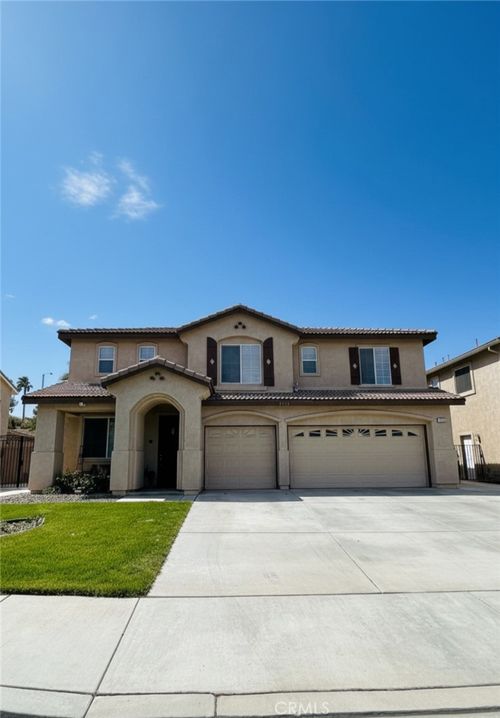 3630 Parkridge Ln, Palmdale, CA, 93551-7562 | Card Image
