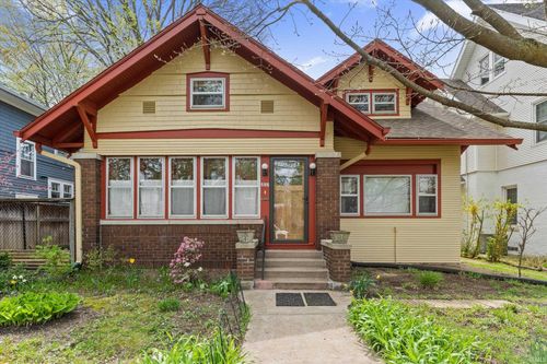 212 Marquette Ave, South Bend, IN, 46617-1111 | Card Image