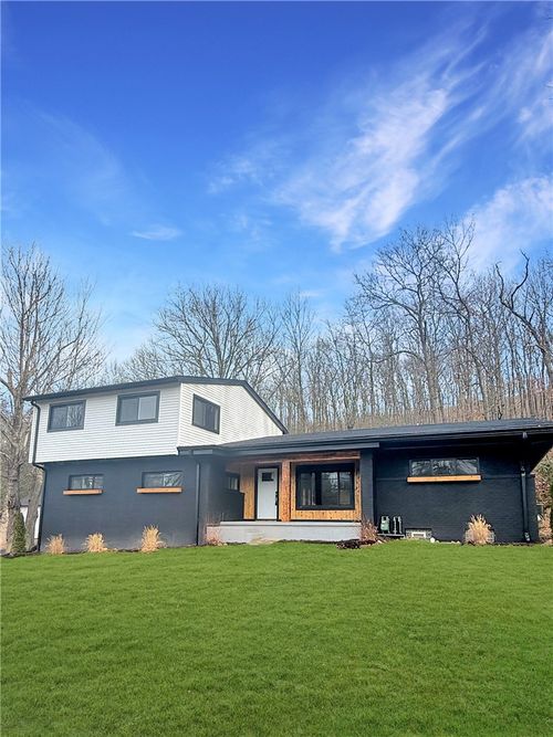 114 Locust St, Hopwood, PA, 15445-2129 | Card Image