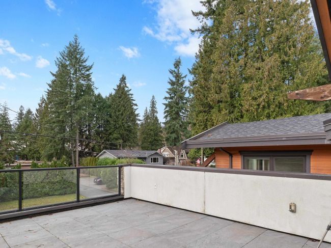 2520 Lloyd Avenue, House other with 7 bedrooms, 6 bathrooms and 6 parking in North Vancouver BC | Image 27