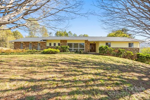 45 Crabapple Ln, Asheville, NC, 28804-1731 | Card Image