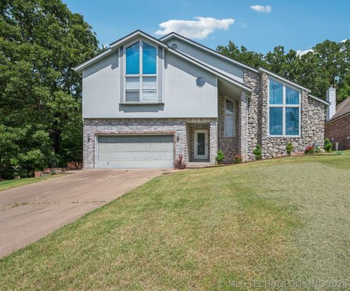 7007 Sandusky Ave, Tulsa, OK, 74136-4727 | Card Image