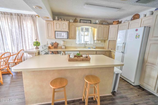 76 Gulf Loop, House other with 3 bedrooms, 2 bathrooms and null parking in Panama City Beach FL | Image 7