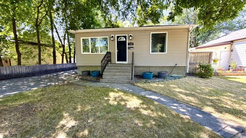 1408 12 Ave S, Lethbridge, AB, T1K0M9 | Card Image