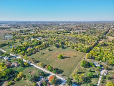 26718 S Grand River Road, House other with 3 bedrooms, 3 bathrooms and null parking in Harrisonville MO | Image 2