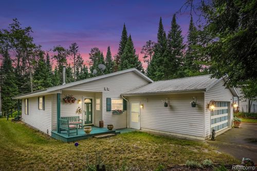 239 Ausable River Trl, Roscommon, MI, 48653-9627 | Card Image