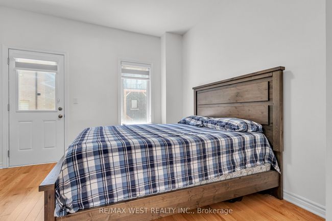 15 Quilico Rd, House attached with 5 bedrooms, 3 bathrooms and 1 parking in Vaughan ON | Image 6