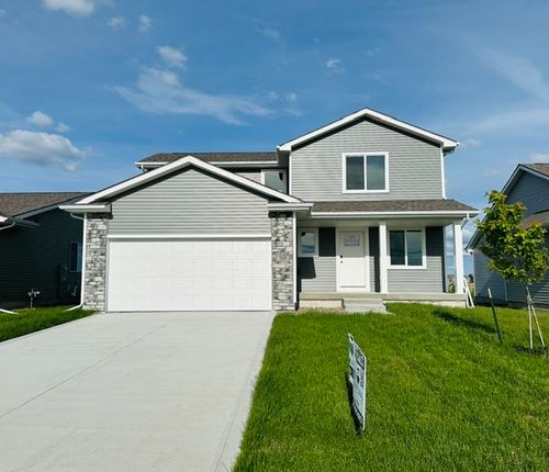 509 Fireside Drive Nw, Bondurant, IA, 50035 | Card Image
