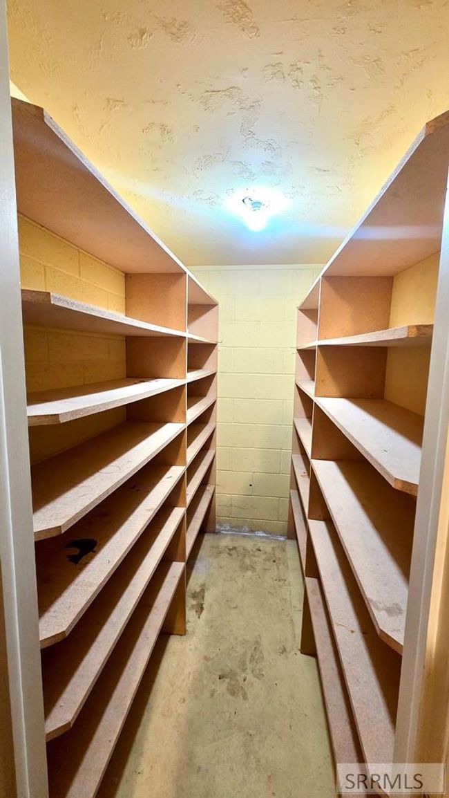 4316 E 107 N, House other with 6 bedrooms, 3 bathrooms and 6 parking in Ucon ID | Image 13