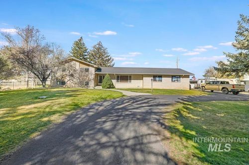 1532 Briarwood Ln, Twin Falls, ID, 83301-8705 | Card Image