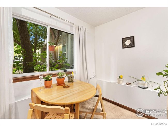 Unit 10 Eating Area | Image 19