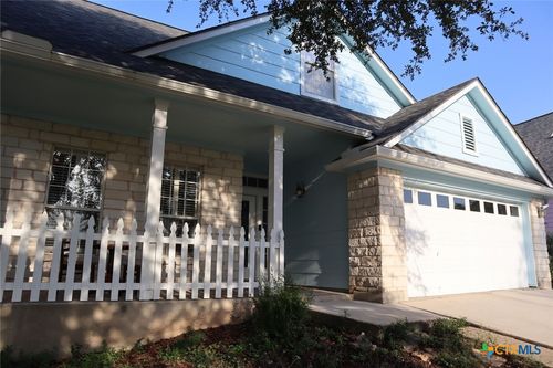 2043 Nevada St, San Marcos, TX, 78666-2235 | Card Image