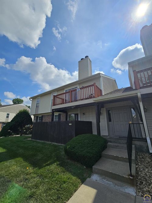 208-3019 Sw Maupin Ln, Topeka, KS, 66614-5303 | Card Image