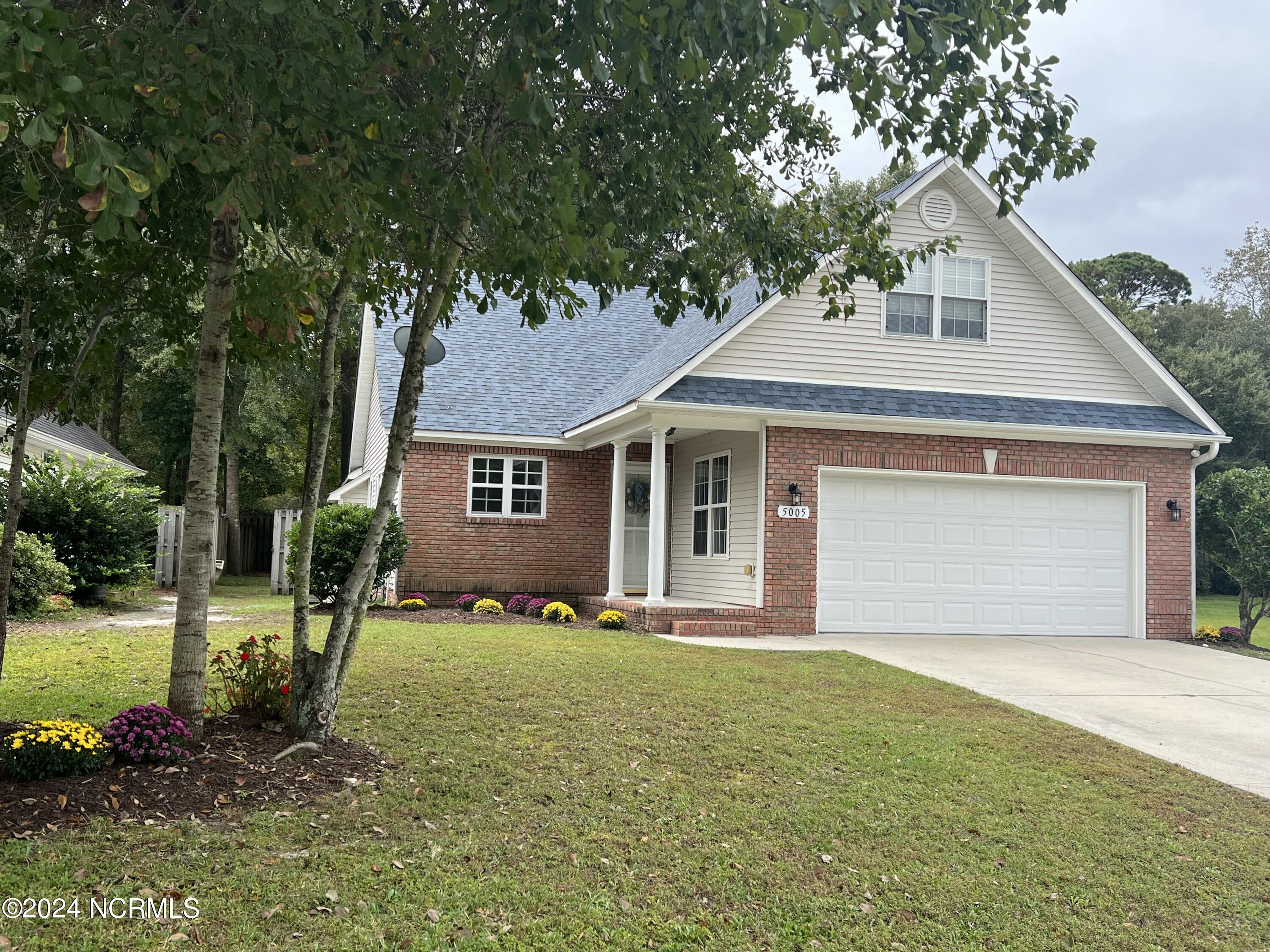 Long Pointe Rd, Wilmington, NC 28409