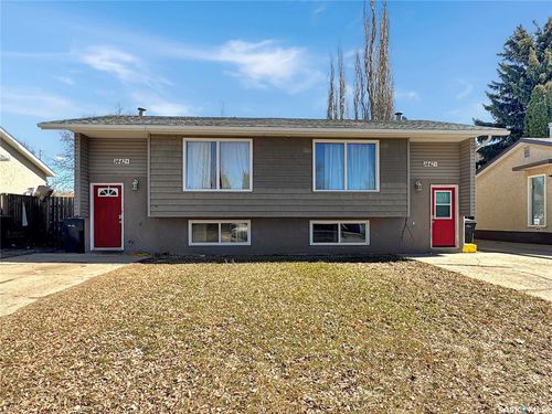1442 111th Street, North Battleford, SK, S9A2K6 | Card Image
