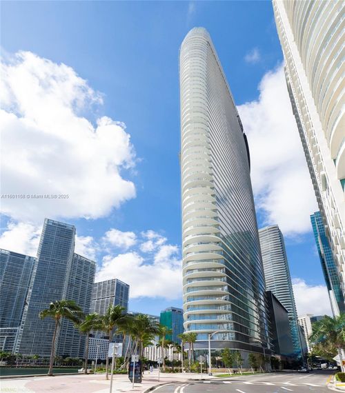 apt-1205-300 Biscayne Boulevard Way, Miami, FL, 33131-2282 | Card Image