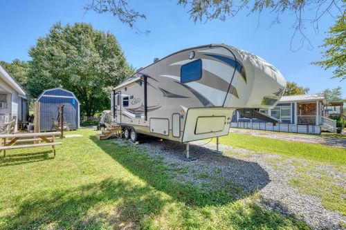 4358 Riverbank Run, Hiawassee, GA, 30546-4885 | Card Image