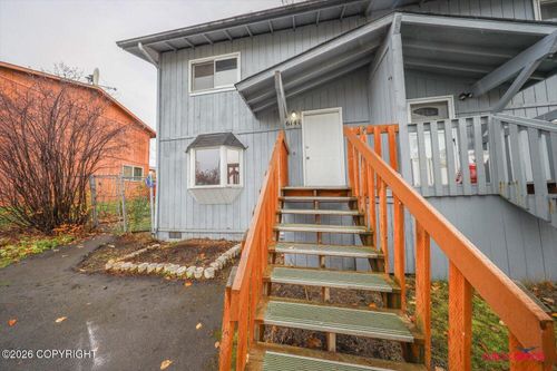 6141 Gross Dr, Anchorage, AK, 99507-2057 | Card Image
