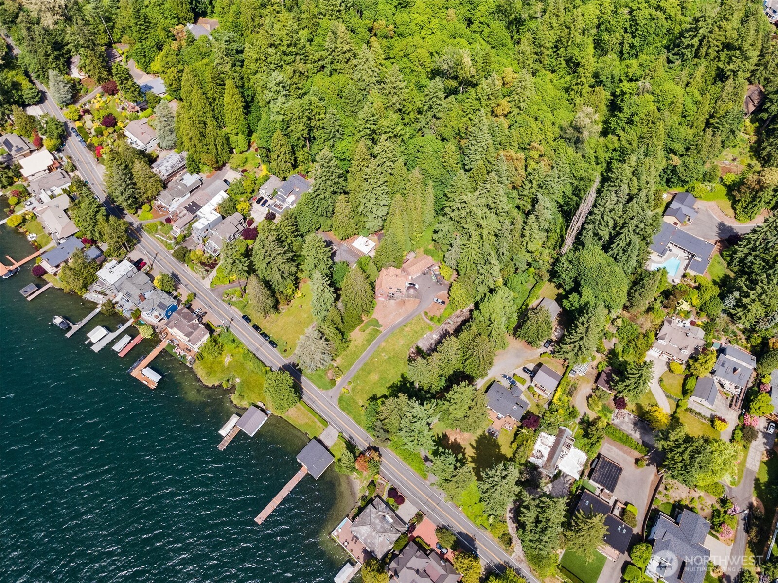Land in Kirkland