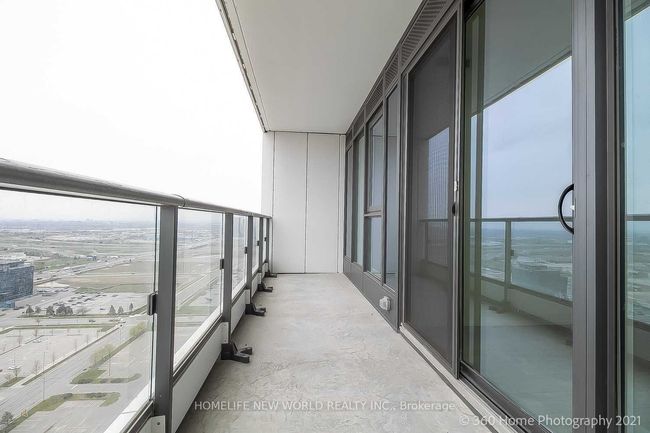 3007 - 5 Buttermill Ave, Condo with 2 bedrooms, 2 bathrooms and null parking in Vaughan ON | Image 15