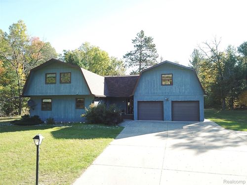2199 Blueberry Hill Rd, Big Creek Township, MI, 48636 | Card Image