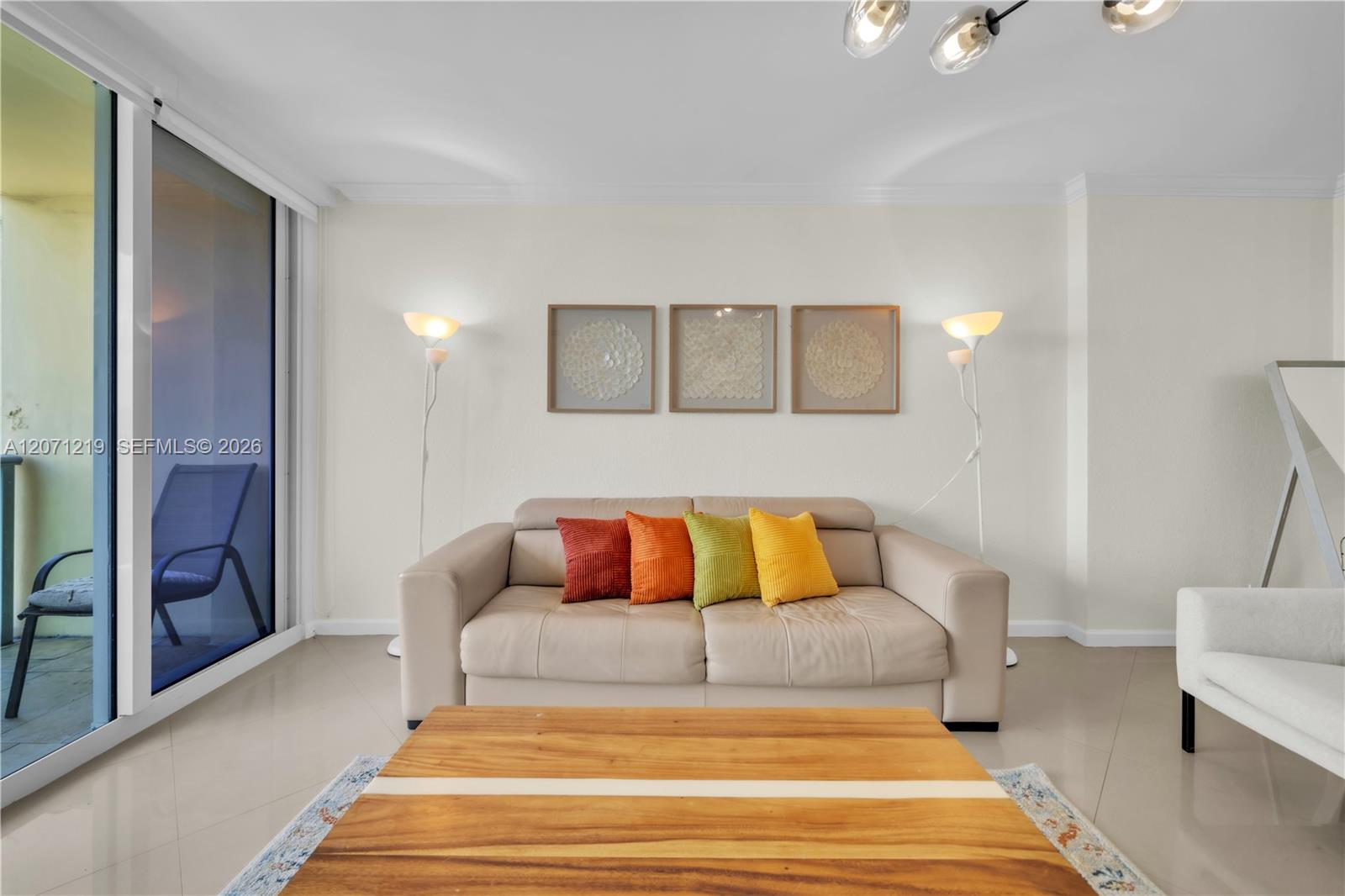 Residential Lease in Hollywood 4
