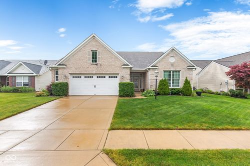 18991 Round Lake Rd, Noblesville, IN, 46060-1482 | Card Image