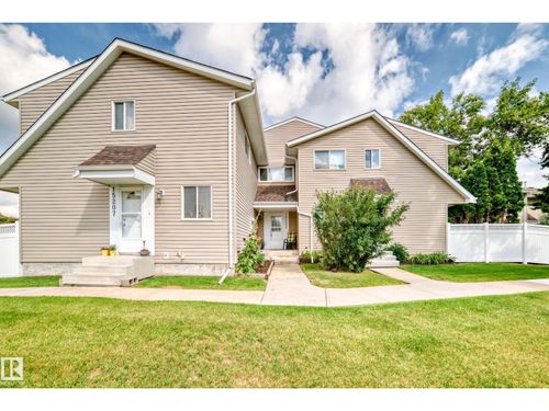 15205 54 St Nw, Edmonton, AB, T5A3N9 | Card Image